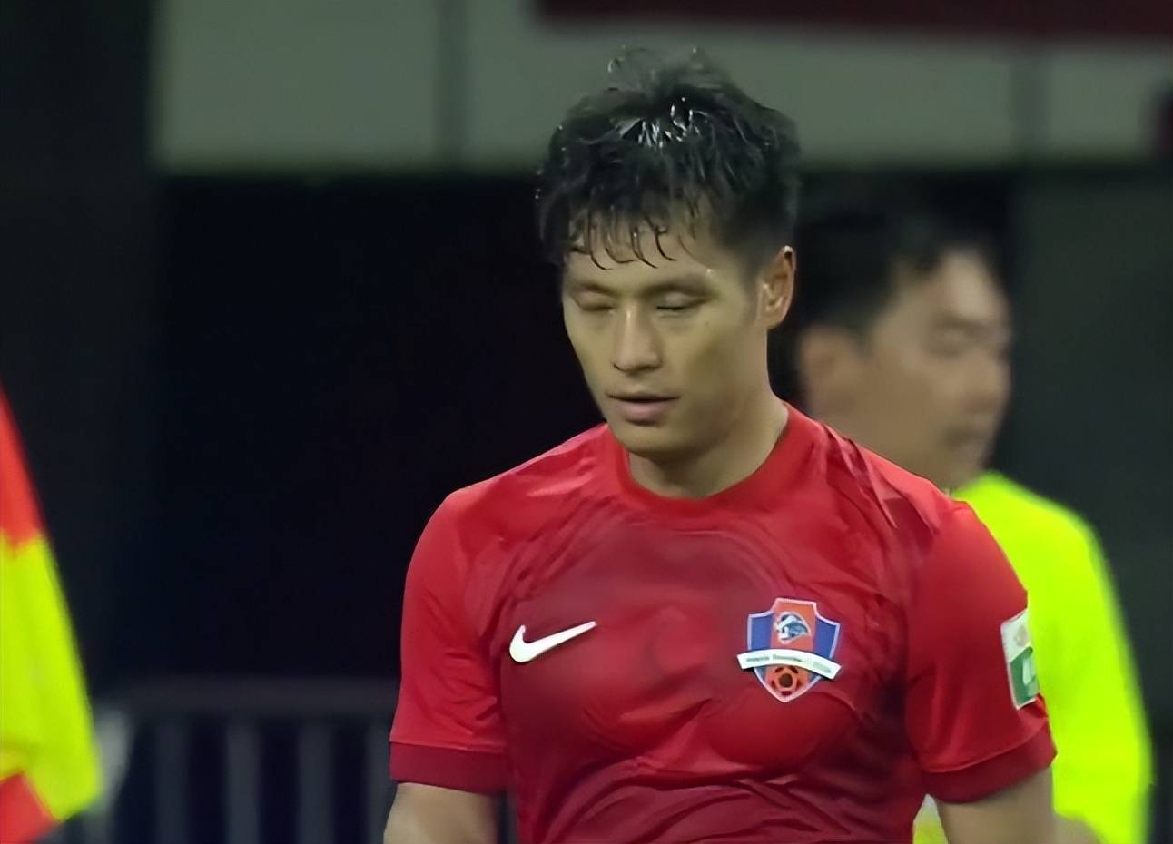 开云app-JackeyLove在公牛比赛中锐不可当，出色防守引发热议！上演精彩一战的简单介绍